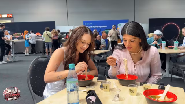 Besuch des Dokomi-Events mit besonderen Erlebnissen