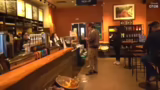 Ankunft im Starbucks und Best…