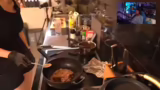 Zubereitung des Beef Wellingt…