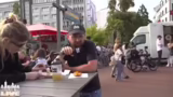 Veganes Lachsbrötchen im Test…