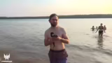 Interview im Wasser und Festi…