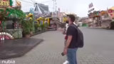 Dr. Archibald VR-Coaster und…