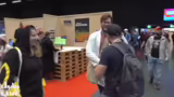 Cosplayer und Netzwerkprobleme