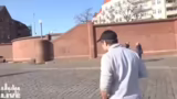 Abschied vom Tätowierer und P…