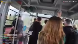 Auffahrt mit der Seilbahn und…
