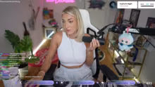 ES IST ZU WARM JUNGEEEEE COOLE REACTS U…