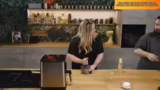 Pesto-Zubereitung, Mörser-Fru…