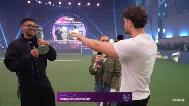 MD01 - Live aus Berlin ️ nissan !oneblad…