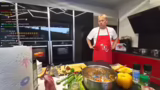 Das Füllen der Paprika und di…