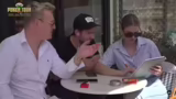 Im Café de Paris: Beobachtung…