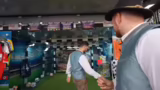 Fußballspiel-Challenge und Fa…