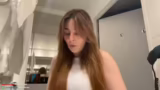 Der Stream beginnt mit Diskus…