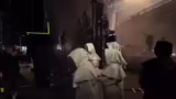 Dank und Abschied: Live-Übert…