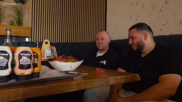 MR. GEIL STREAMT IRL IN KIEL MIT ABUGOK…