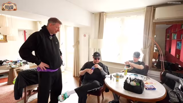 MR. GEIL STREAMT HOLLAND TOUR MIT SCHRA…